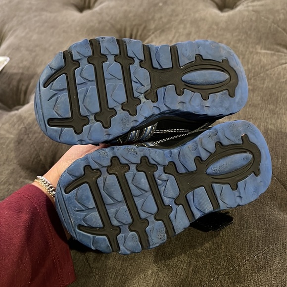 Sketchers super z sneaker size 8 - Picture 3 of 3